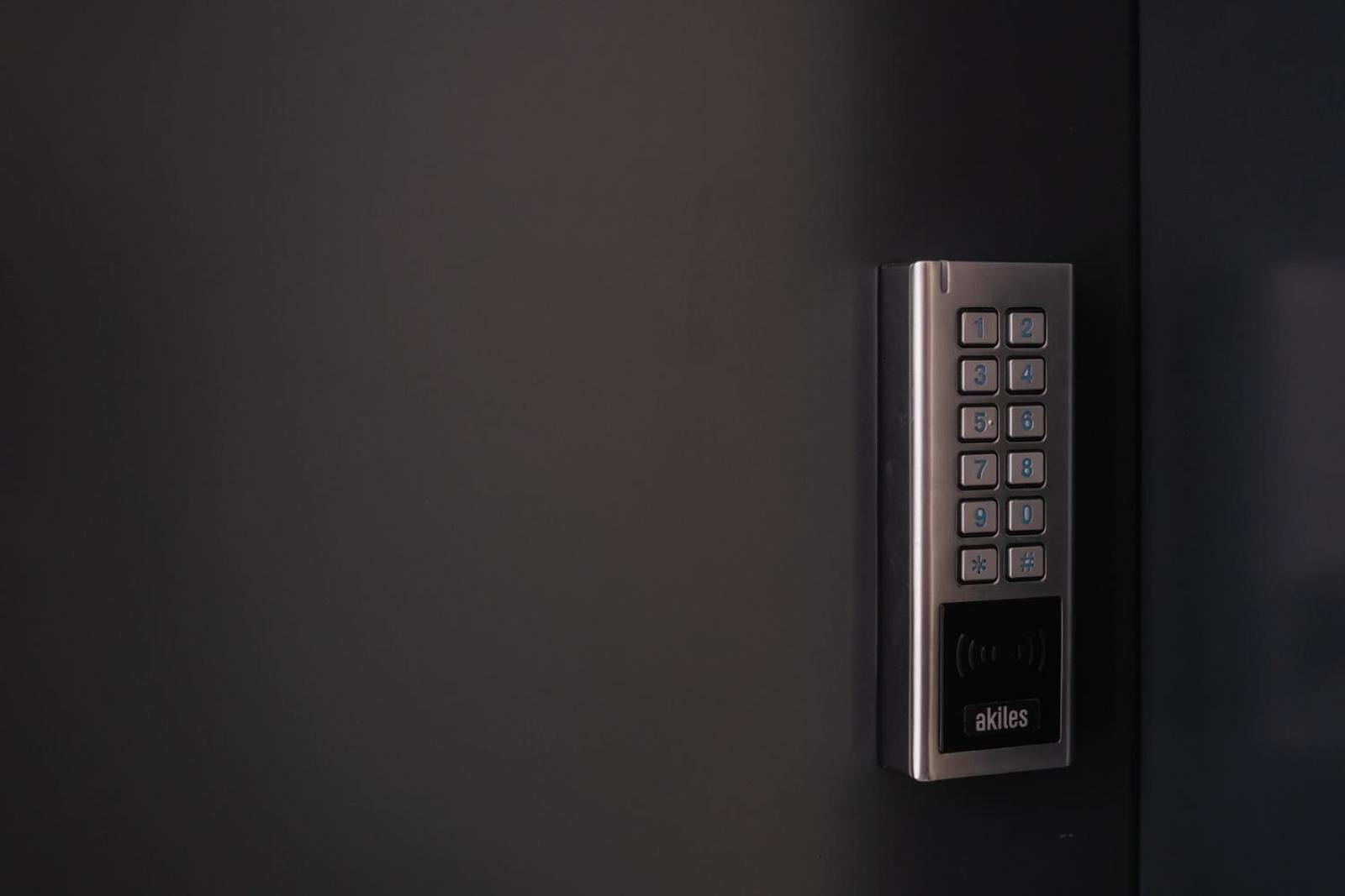 Biznaga Suites Малага Екстериор снимка